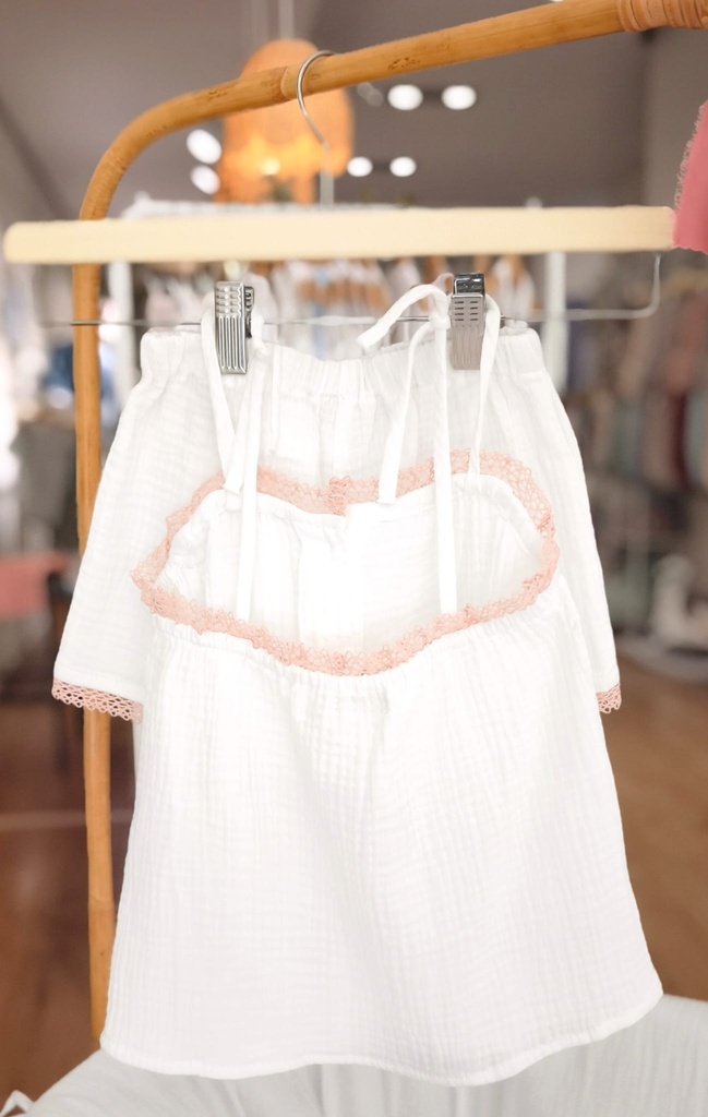 Pijama lino blanco y rosa 