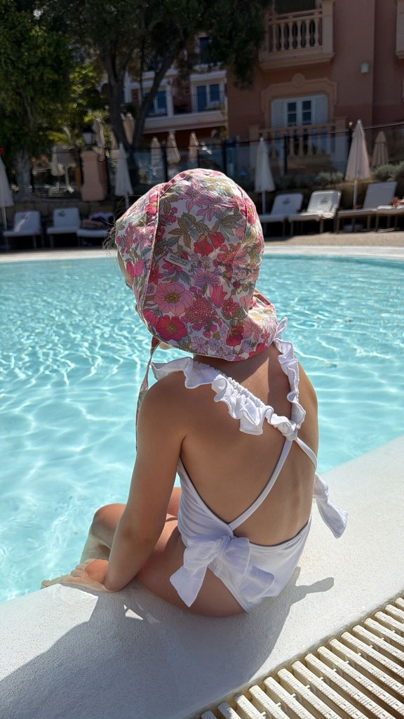 Sombrero ala flores | Buganvilla | Flores rosas