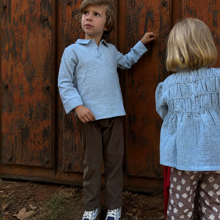 PANTALÓN RECTO MICROPANA NIÑO CACAO