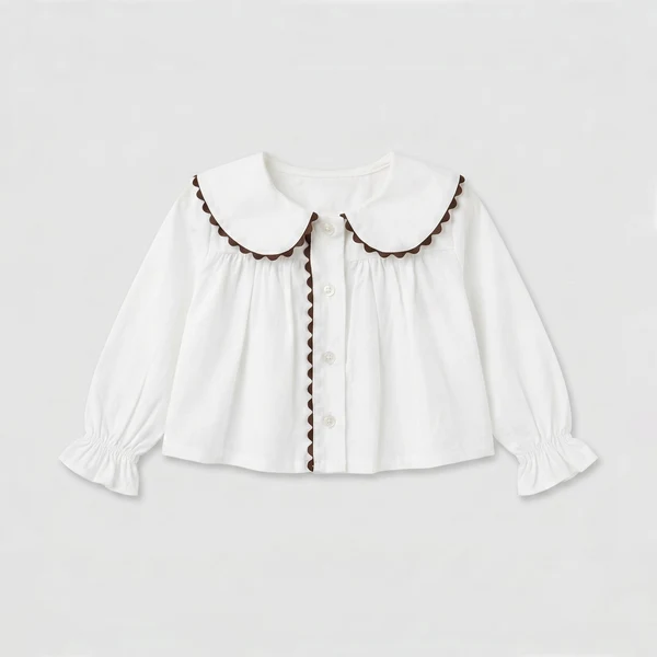 Blusa Peter Pan blanca y chocolate