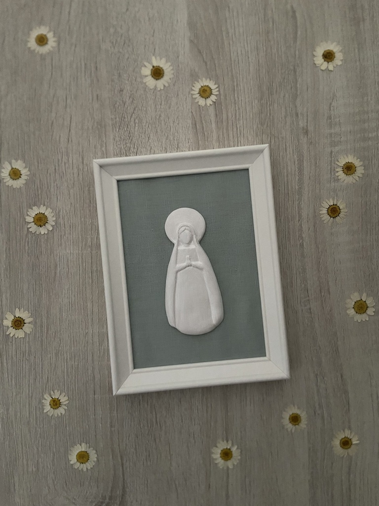 Virgen María enmarcada estampado lino verde jade