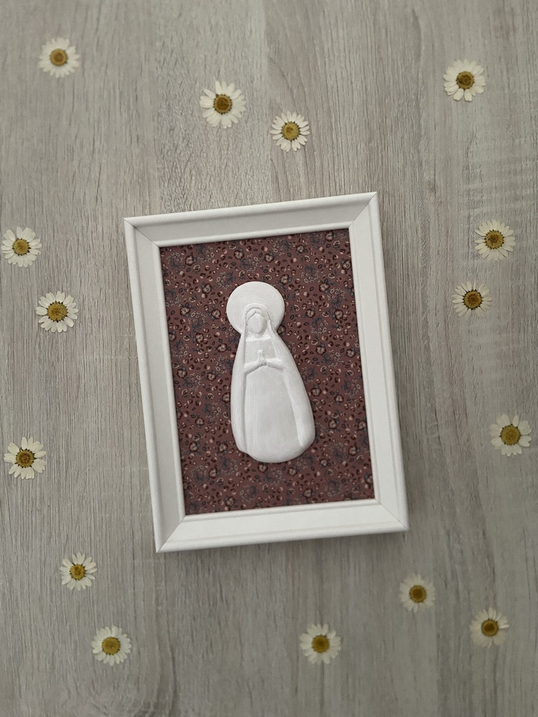 Virgen María enmarcada