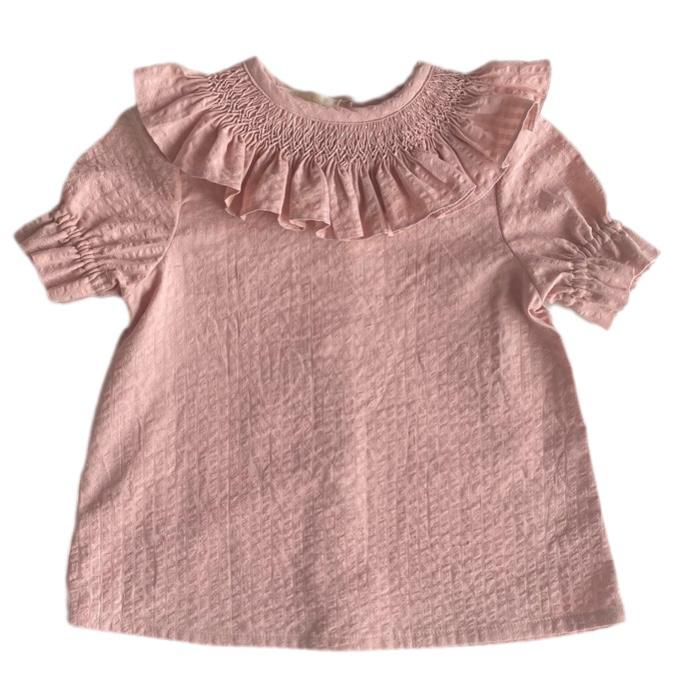 Blusa Rosa cuello nido manga corta 