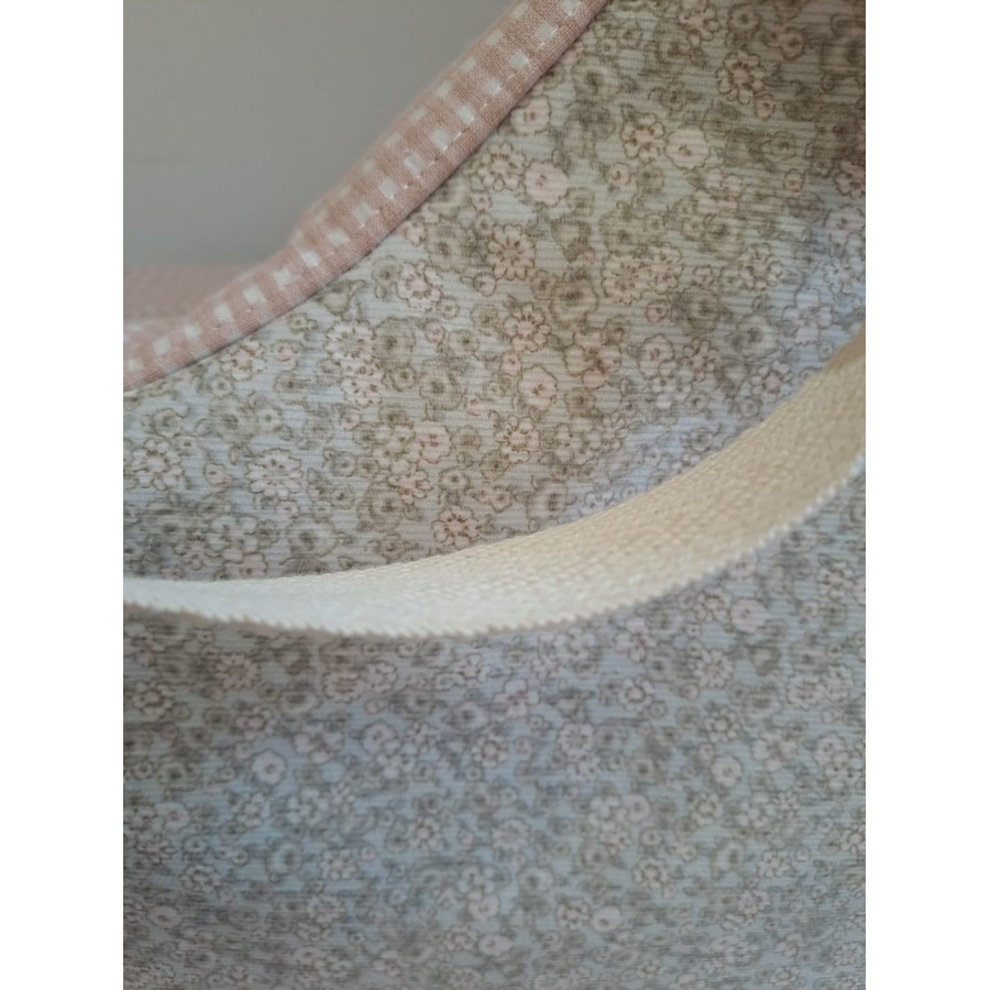 Bolsa patines vichy rosa y flor