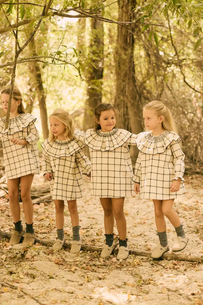 VESTIDO CUADRO BLANCO