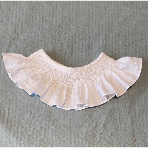Cuello nido blanco