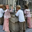 PANTALON ANCHO PANA GRUESA ROSA VIVO BURDEOS