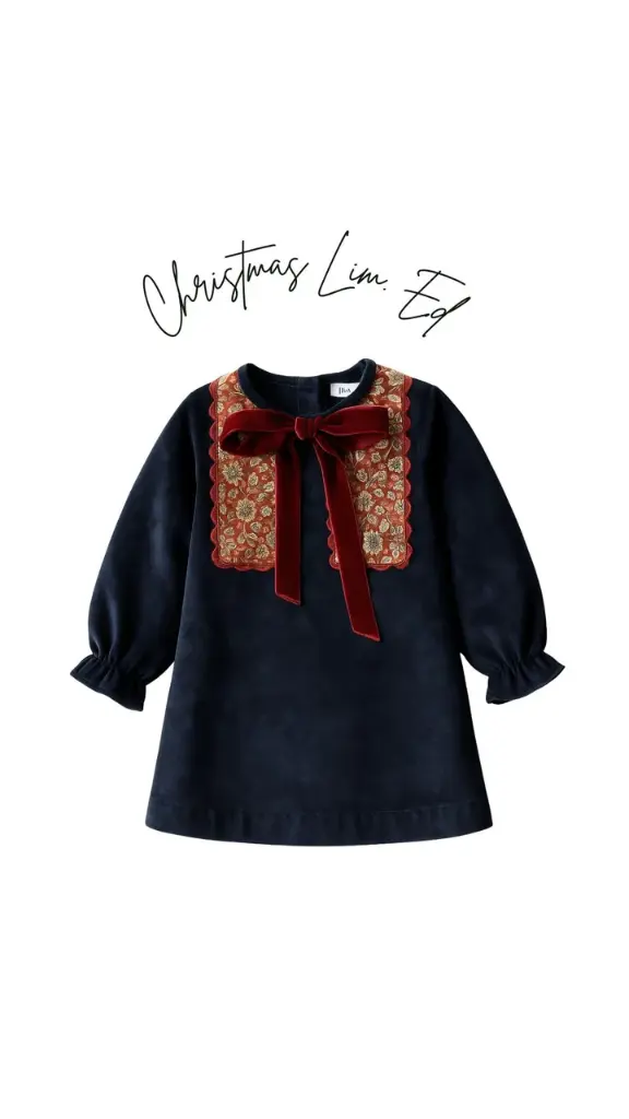 VESTIDO AZUL VELVET CON PECHERA FLORES NAVIDAD