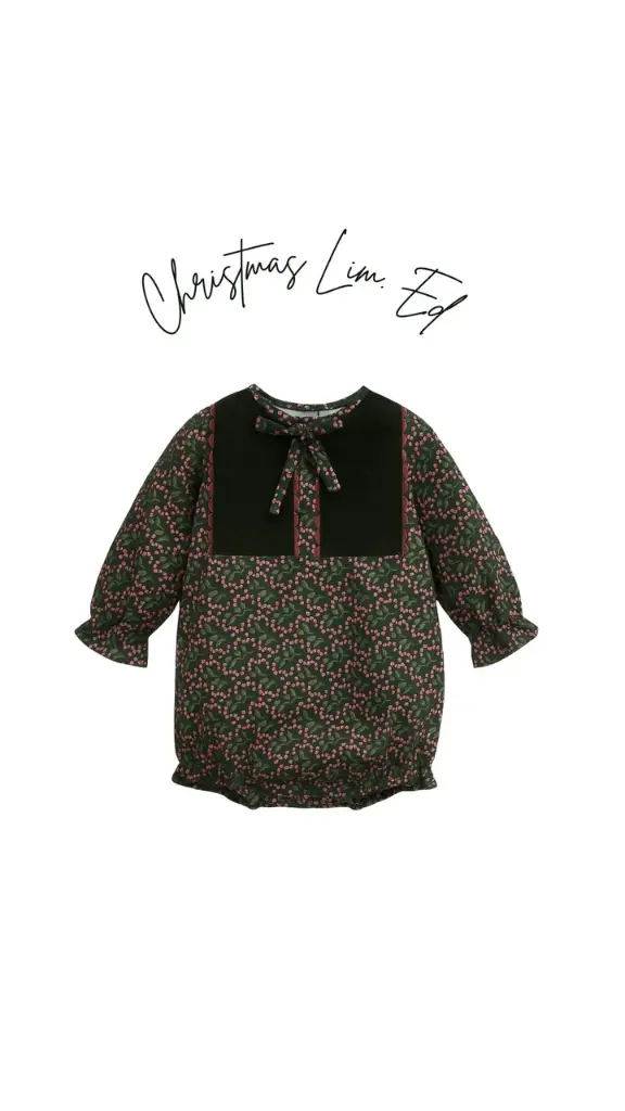 PELELE VERDE FLORES ROJAS CON PECHERA A CONTRASTE NAVIDAD