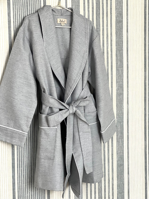 Batin espiga azul grisáceo